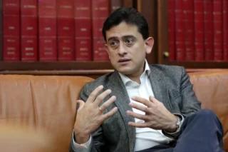 Reyes denuncia amenazas tras acusar a Benedetti